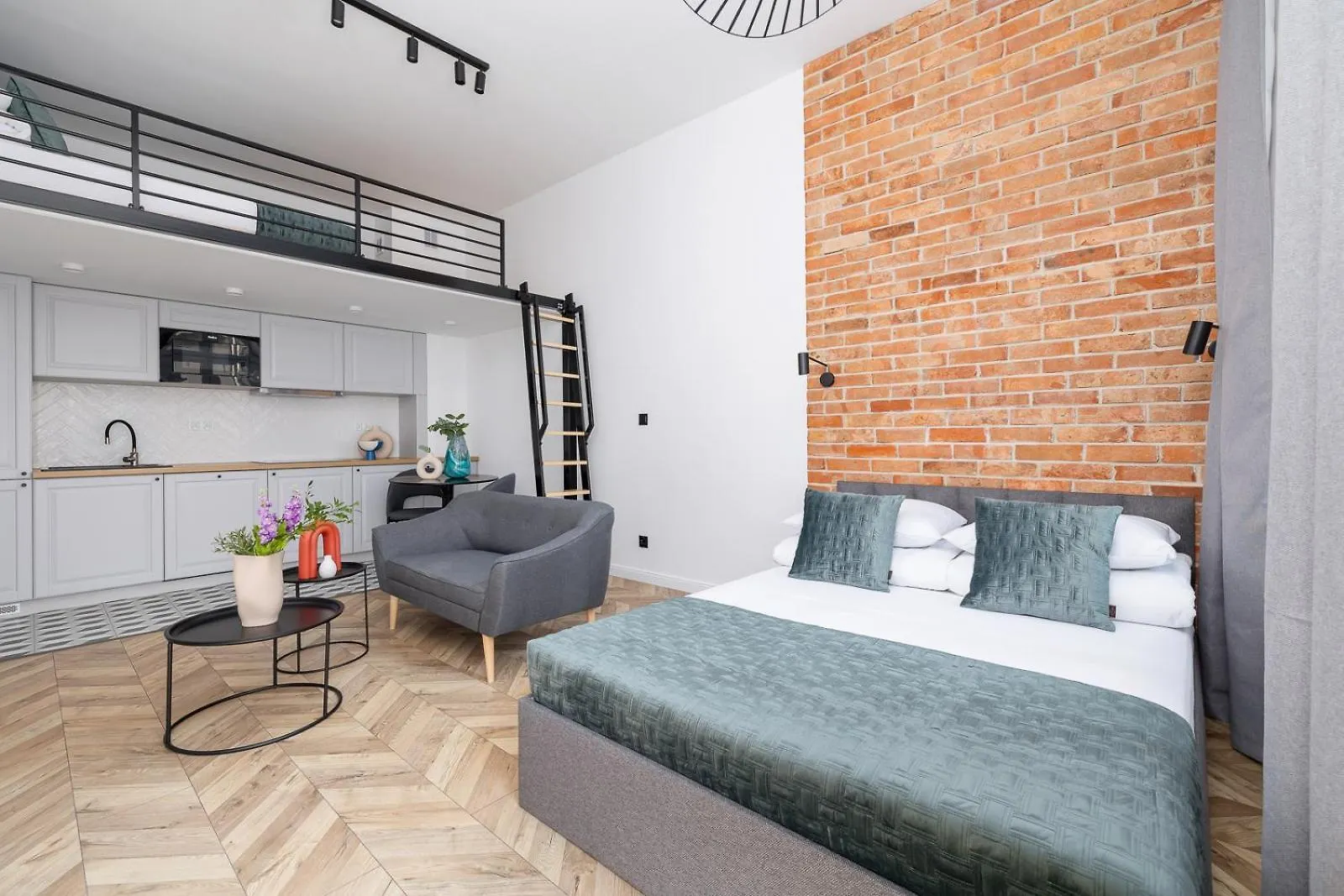 Kazimierz - Balcony Apartment- Starowislna 41 Krakow Apartment